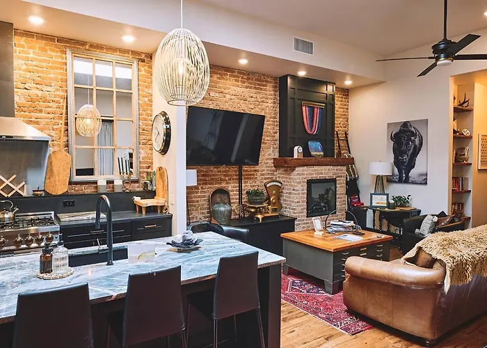 Hotel Luxe Main St Loft With Rooftop Lounge And Balcony Sheridan