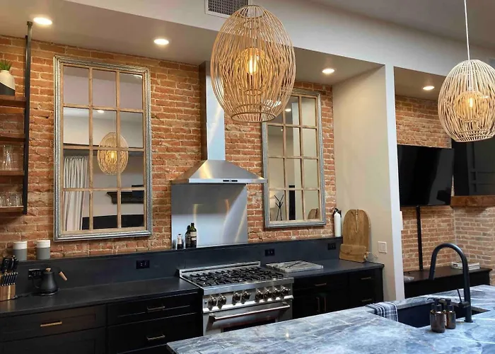 Hotel Luxe Main St Loft With Rooftop Lounge And Balcony Sheridan