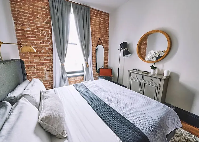 Luxe Main St Loft With Rooftop Lounge And Balcony Hotel *
