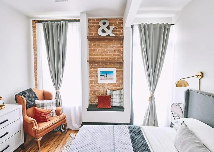 Luxe Main St Loft With Rooftop Lounge And Balcony Hotel *