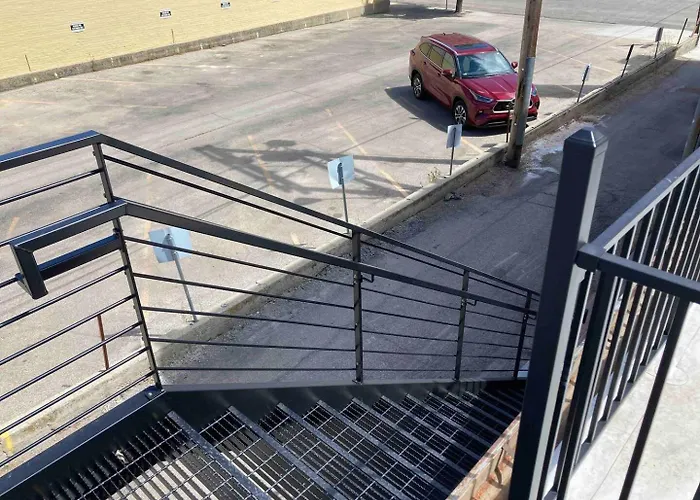 Hotel Luxe Main St Loft With Rooftop Lounge And Balcony Sheridan