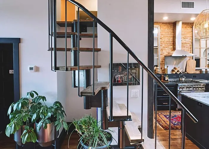 Luxe Main St Loft With Rooftop Lounge And Balcony Hotel *